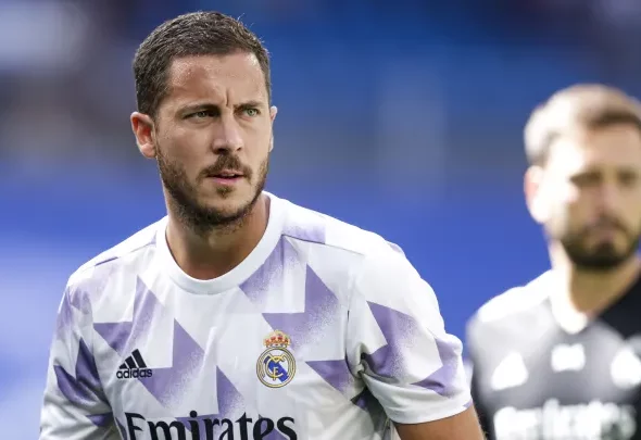 เอเดนอาซาร์ด