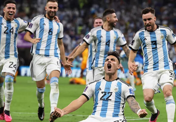 อาร์เจนตินาเฉือน